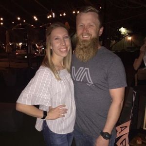 Meet your Posher, Gregory